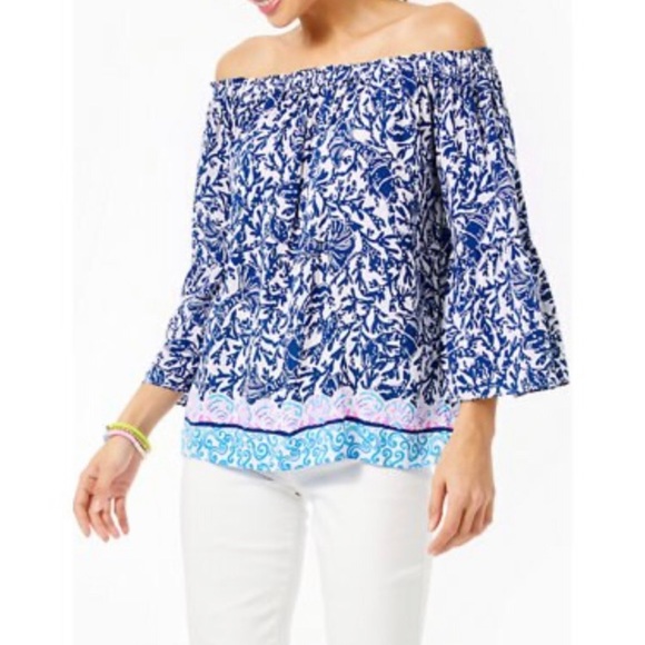🎉HOST PICK🎉Lilly Pulitzer off the shoulder top - Picture 3 of 7